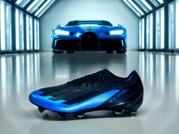 X Crazyfast Bugatti Boots - Light Tunnel