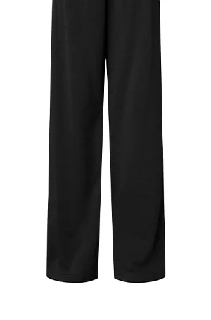Accolade Straight Leg Sweatpant