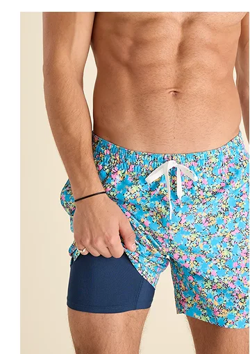 Lined Classic Swim Trunk: The Isle x Chubbies 5.5"