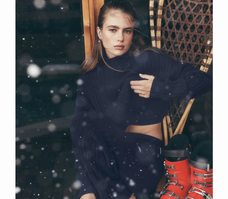 NEW IN NAVY