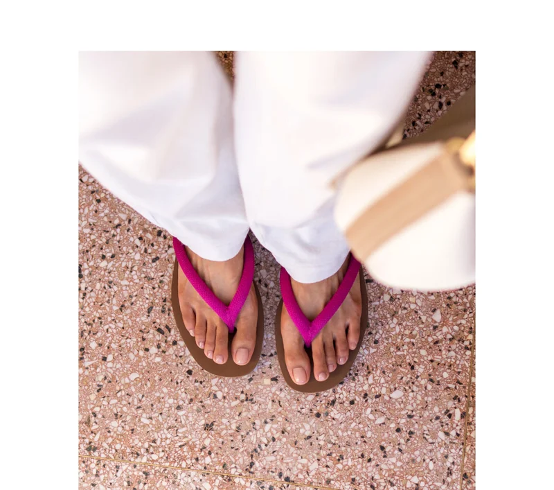 SHOP THE FLIP FLOP