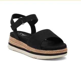 youth-diana-black-kids-shoe