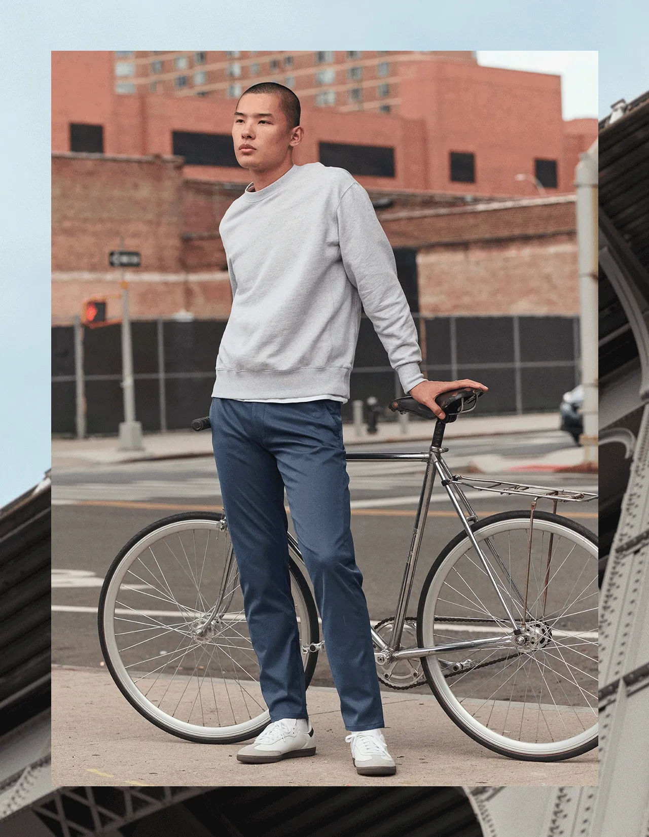 TECH+ CHINOS