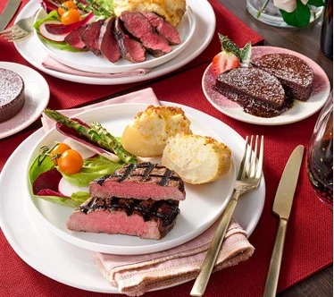 Kansas City Steak Co. (4) 5-oz Filet Mignons w/ Lava Cake & Potatoes