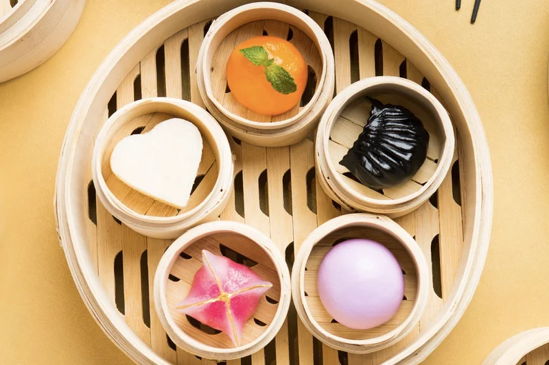 🥢 HONG KONG: Social Place