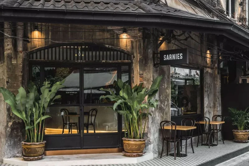🦐 BANGKOK: Sarnies