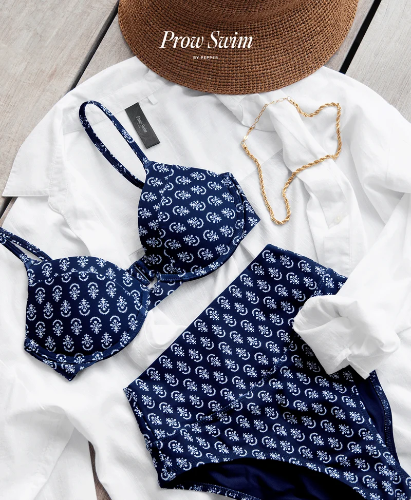 Prow Swim by Pepper