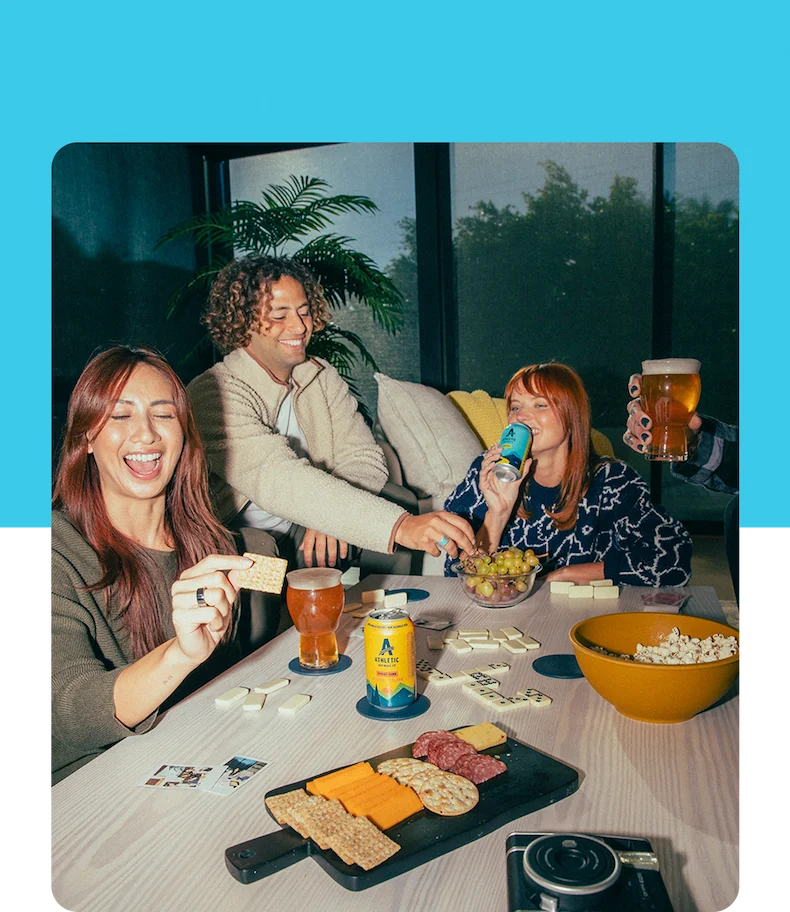 group on people eating and drinking NA beer