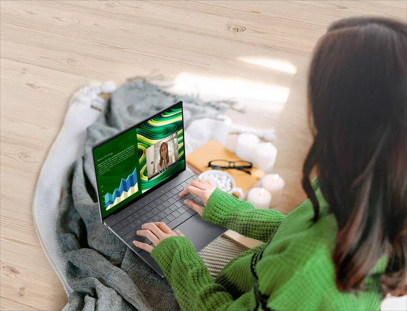HOLIDAY EVENT | High-performance tech. Low prices.