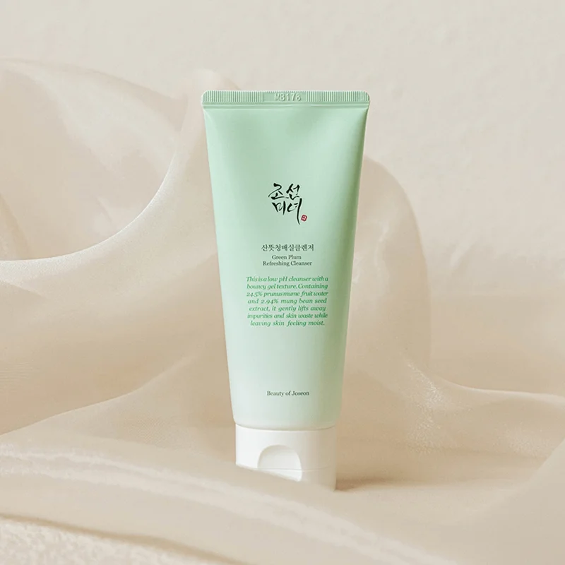 Image of Green Plum Refreshing Cleanser