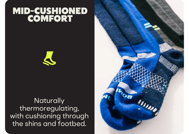 MID-CUSHIONED COMFORT | Naturally themoregulating, with cushioning through the shins and footbed.