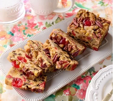 Beatrice Bakery 1-lb Ye Olde English Fruit and Nut Cake