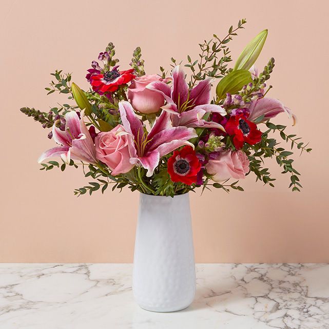DREAM DATE VASE INCLUDED BOUQ