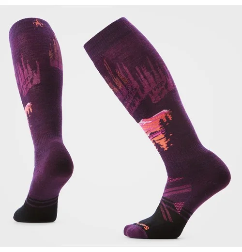 Women's Ski Alpine Auroras Over The Calf Socks