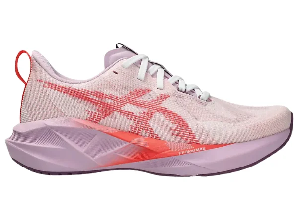 ASICS Novablast 5