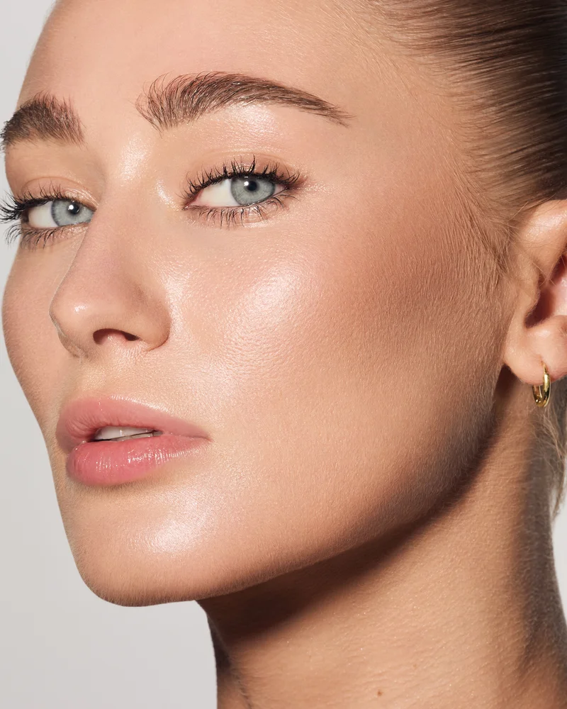 Skin Mimetic Concealer Microsuede Bronzer