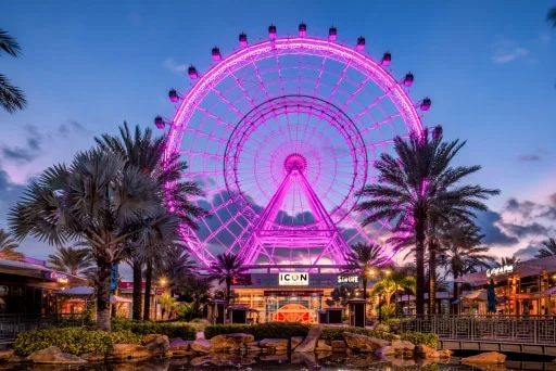 Explore hotels in Orlando