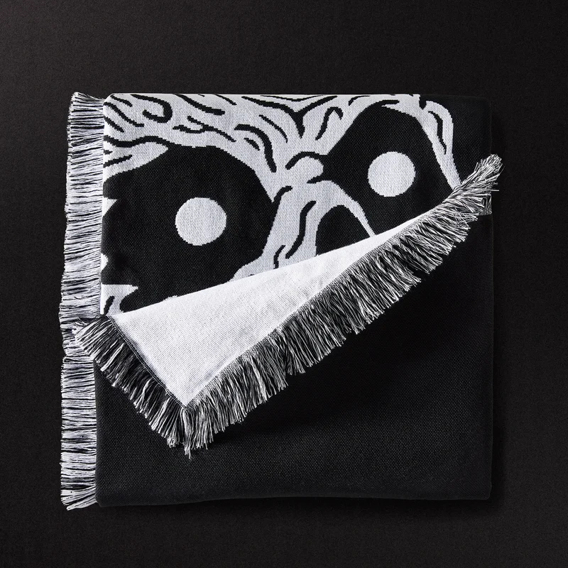 INSTANT DEATH WOVEN BLANKET