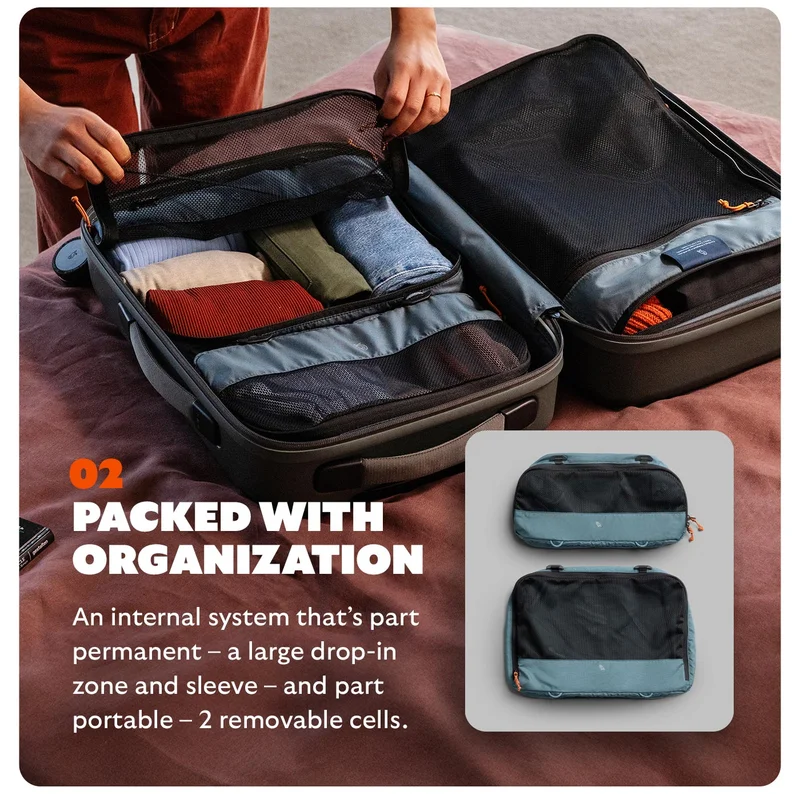 Packed with organization. An internal system that’s part permanent – a large drop-in zone and sleeve – and part portable – 2 removable cells.