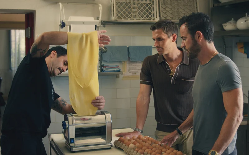 Chef Fabio Delledone shows Antoni Porowski and actor Justin Theroux how to make tortelli at Ristorante Belrespiro in Agazzano, Italy. As the host of No Taste Like Home, Porowski travels with celebrities to their ancestral homeland to explore their genealogy and the origins of their family’s culinary traditions.