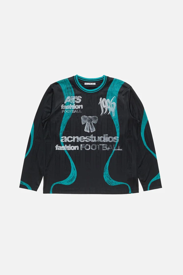 The Soccer Capsule