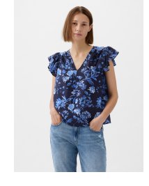 Display images to show real-time content