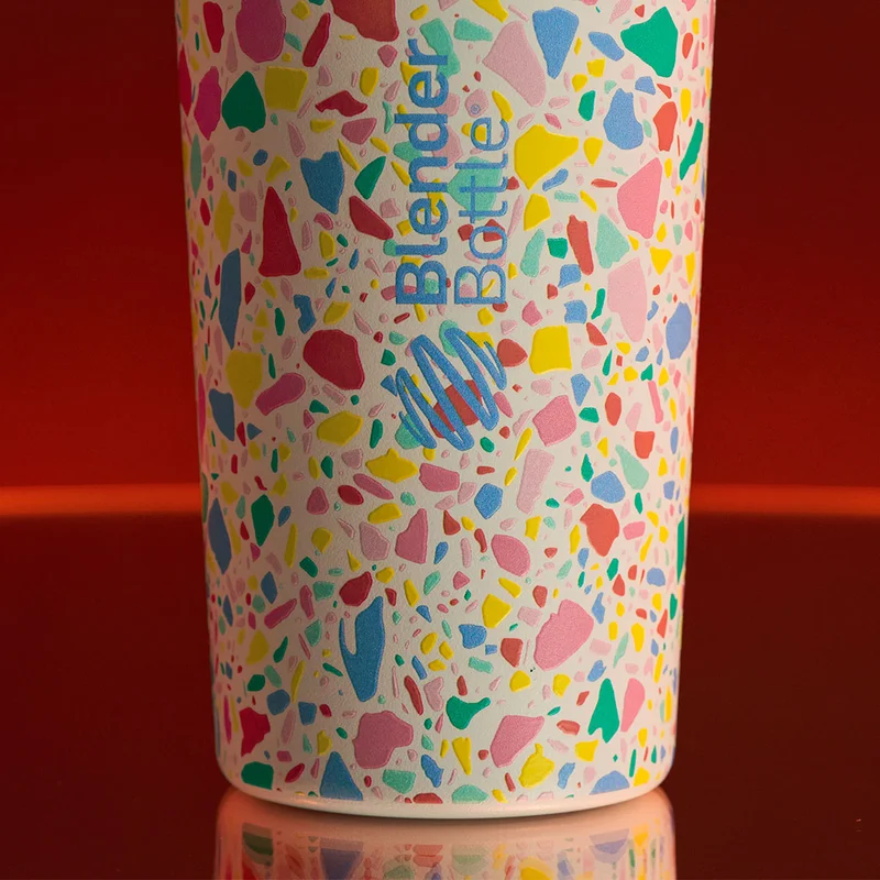 Close-Up, textured bottle