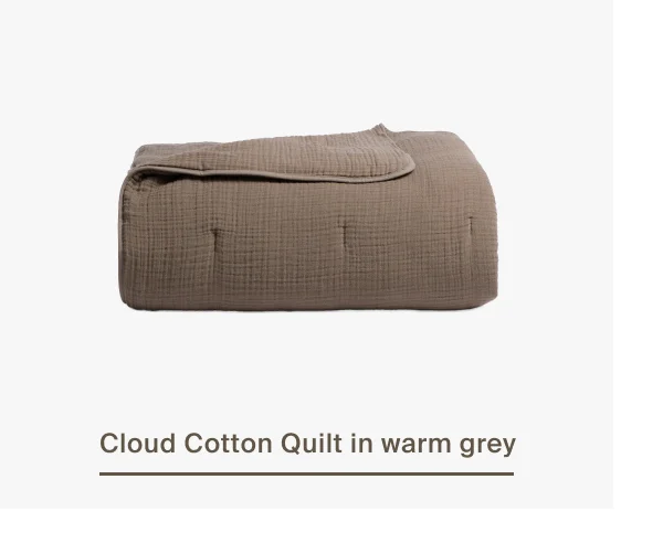 Cloud Cotton Quilt in warm grey