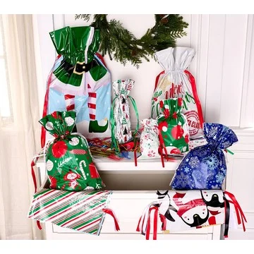 Kringle Express 50-piece Gift Bag & Tags Set