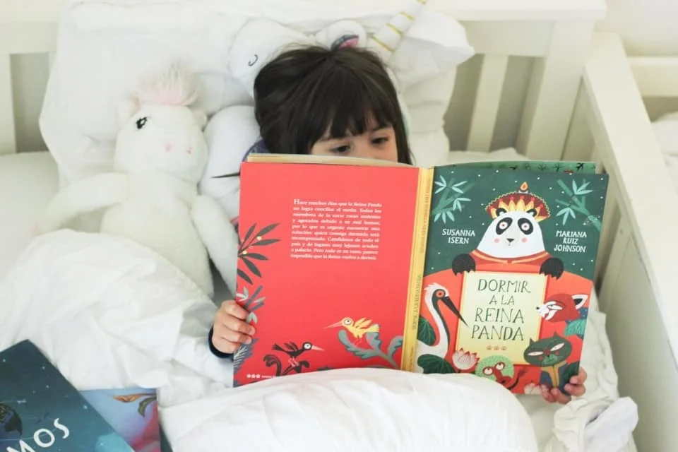 Sol Book Box Spanish Book Club for Kids