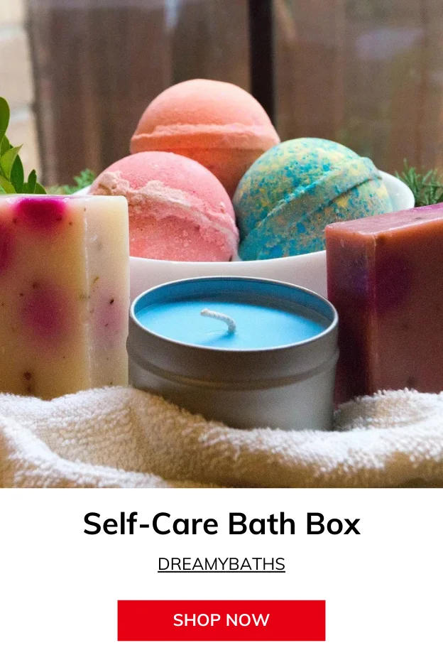 Bath Boxes by DreamyBaths