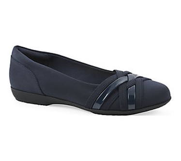 Cliffs by White Mountain Ballet Flats - Chic