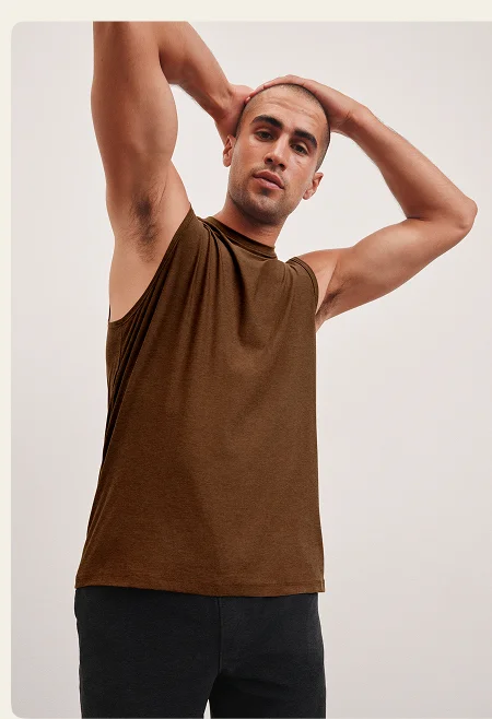 Featherweight Freeflo Men's Muscle Tank 2.0 in Bold Mocha Heather