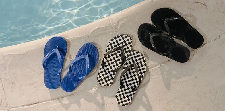 Sandals & Slides