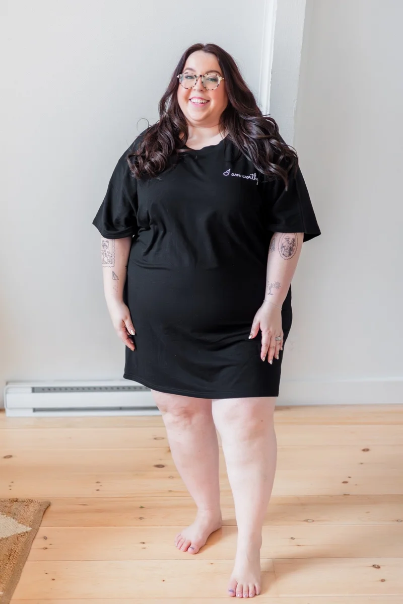 Image of Scotty T-Shirt Dress in Midnight Black