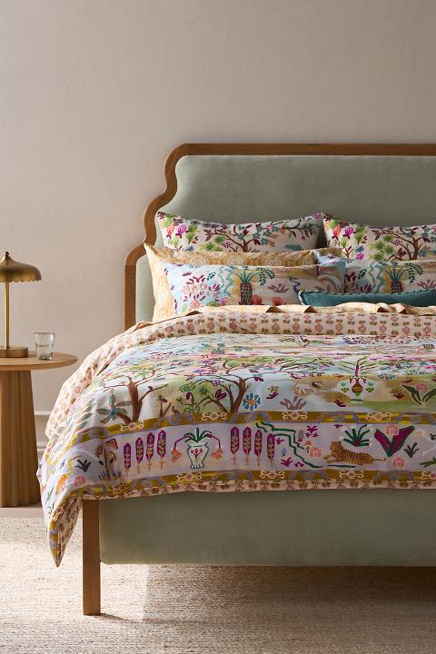 Tales Cotton Slub Printed Duvet Cover