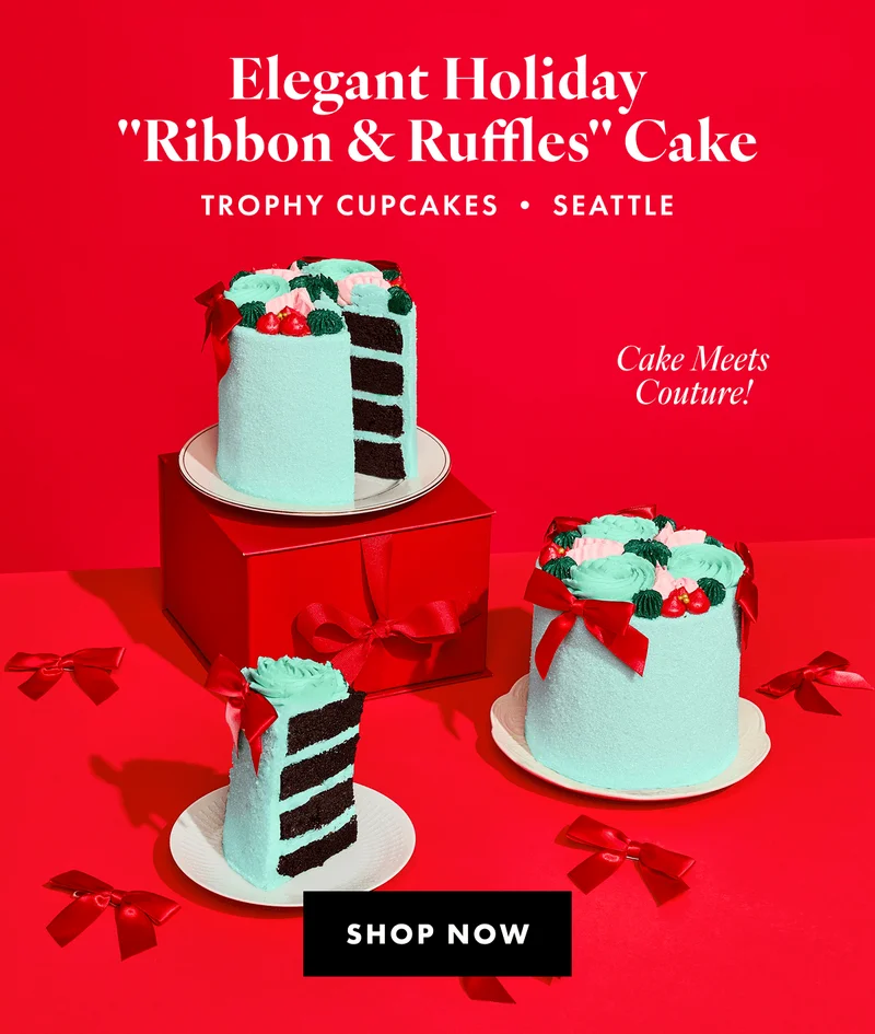 Trophy Cupcakes' Holiday Cake Trophy Cupcakes' Holiday Cake