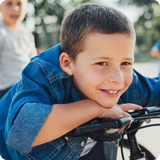 Kid wearing Loop Engage Kids in Blueberry Blue