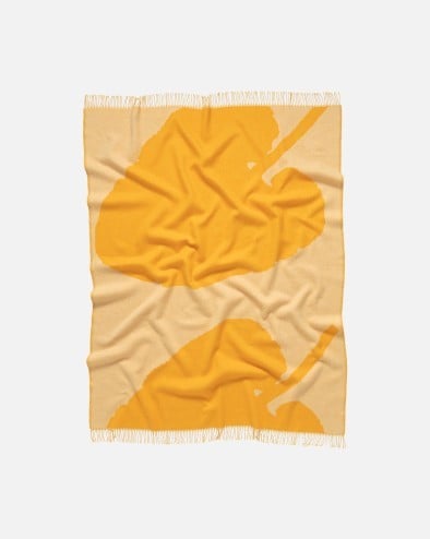Valkea Yö blanket