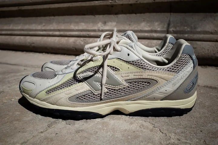 👟 AURALEE Debuts the Never-Before-Released New Balance 204L Silhouette for SS26