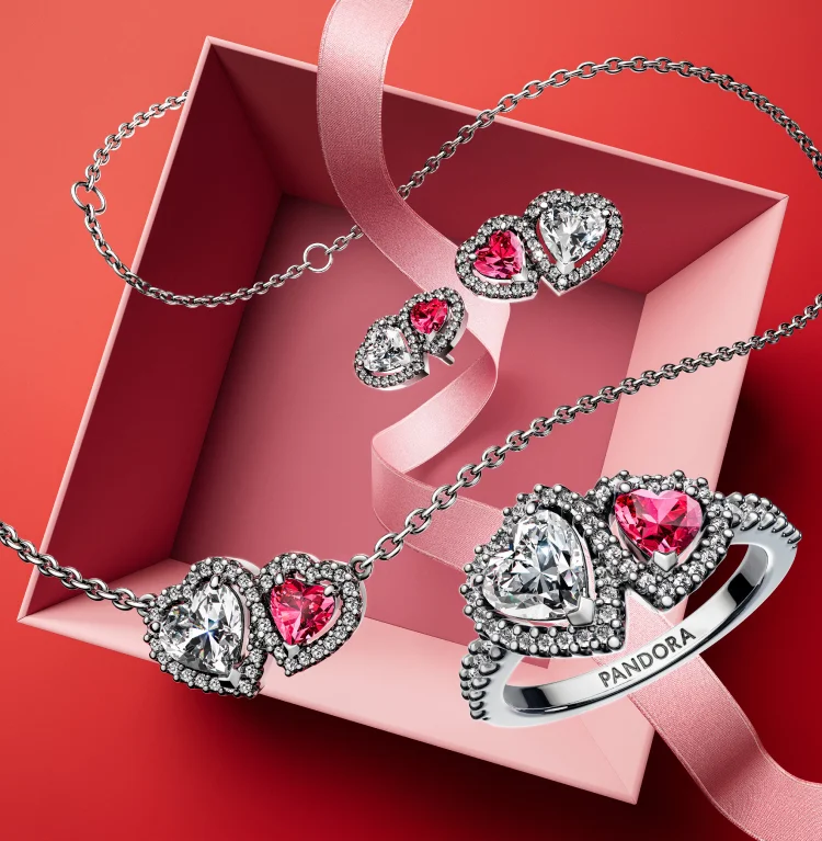 Halo Hearts Ring