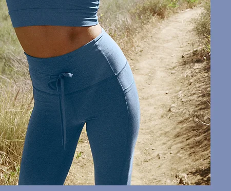 Spacedye Go Pocket Midi Legging in Washed Denim