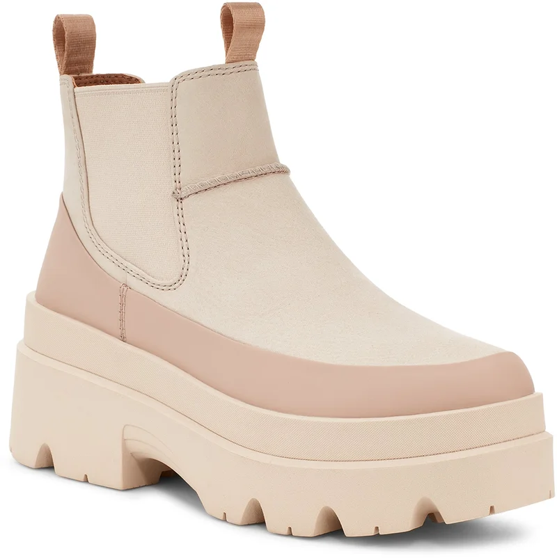 UGG,  Sea Salt / 7