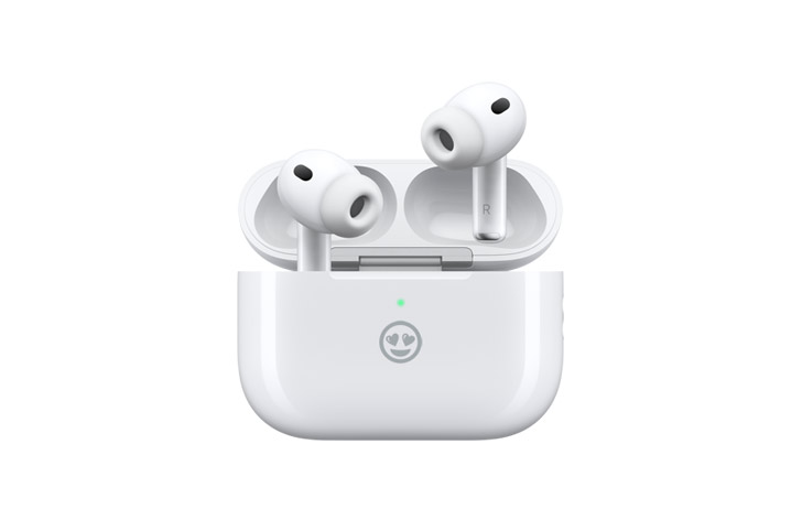 AirPods Pro 3, white color, charging case, external LED indicator and personalized engraving on front, left and right wireless headphones