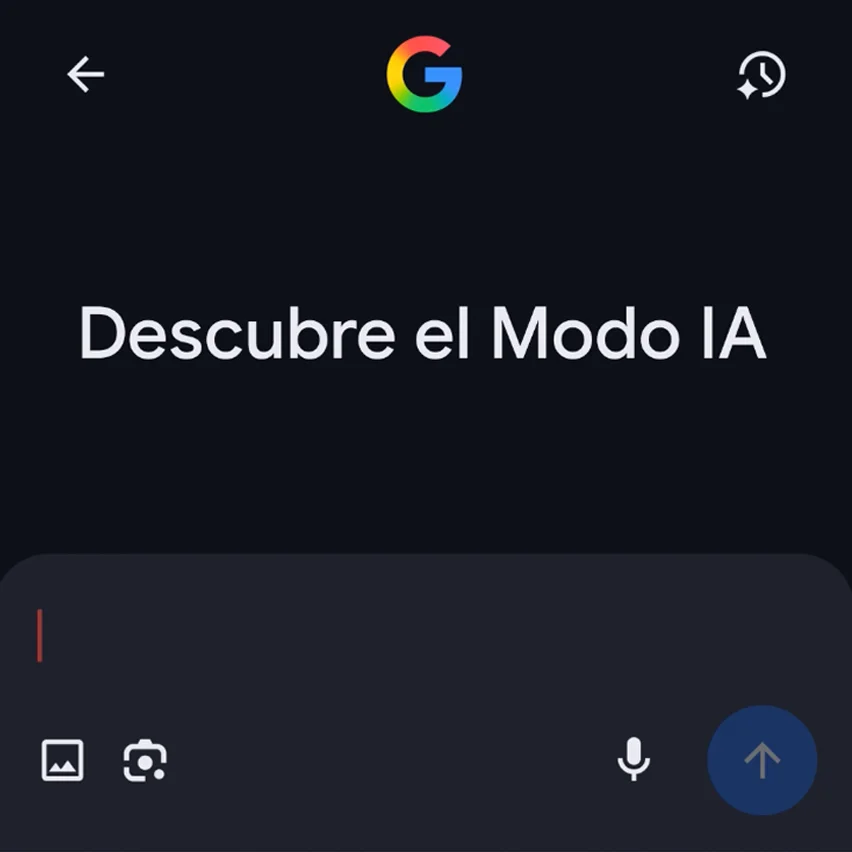 The Google app interface in Spanish, showing the text Descubre el Modo IA.