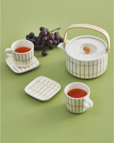 Tiiliskivi teapot