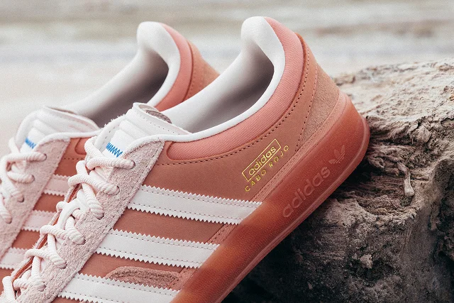 adidas para Bad Bunny Gazelle Indoor