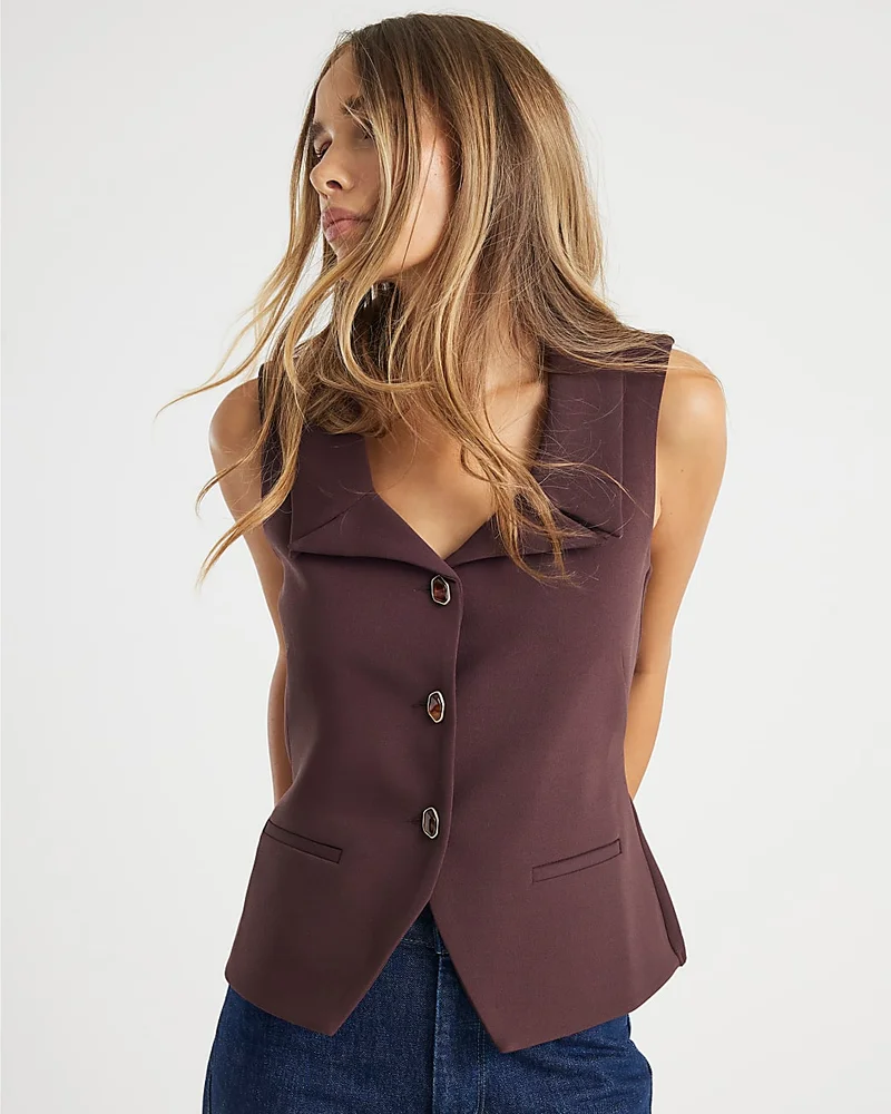 Brown Sleeveless Lapel Waistcoat
