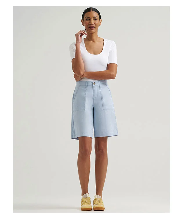 Women's Ultra Lux Comfort with Flex-To-Go Relaxed Fit Utility Bermuda