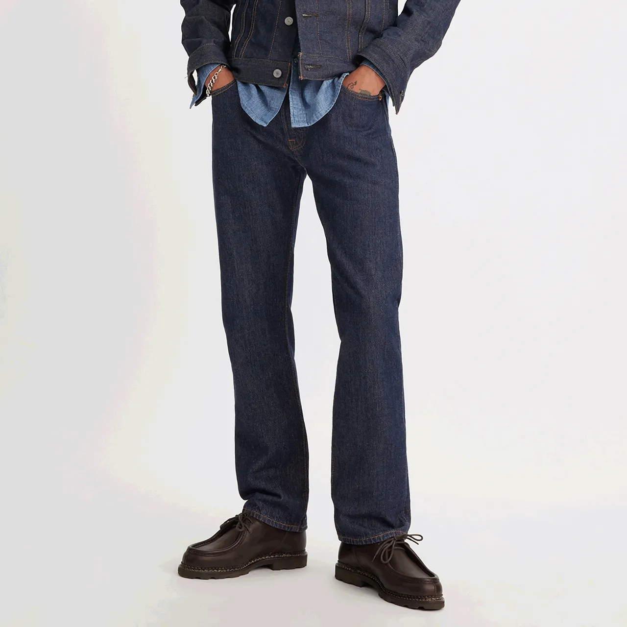 SHOP JEANS